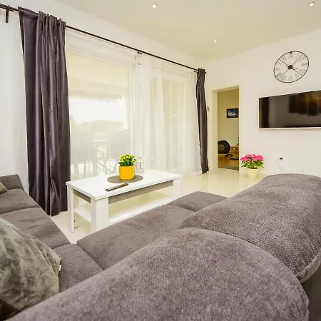 Holiday Home Babara * Zadar
